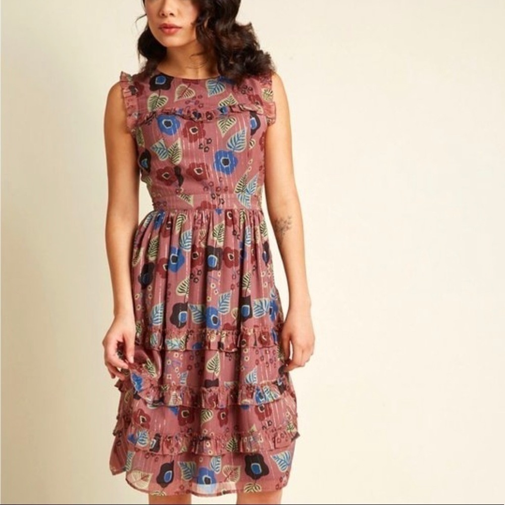 ModCloth sleeveless floral ruffled dress Size Small